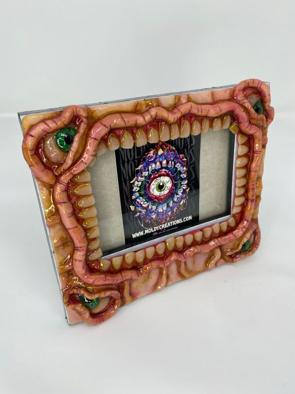 Moldy Picture Frame 8”x7” Fashion